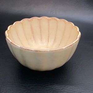 Tabletops Unlimited Big Is Great Ivory Brown 1 Quart Or 4 Cups Serving Bowl Used